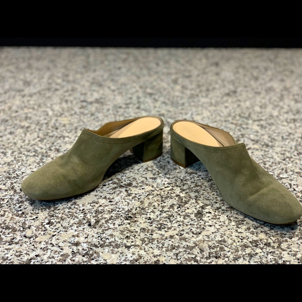 Everlane The Day Heel Mule - Olive Suede  | 7.5B